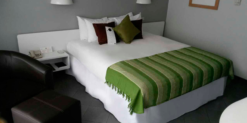 Hotel Paseo De Las Mercedes Каракас Экстерьер фото