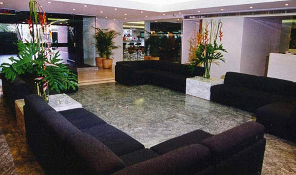 Hotel Paseo De Las Mercedes Каракас Экстерьер фото